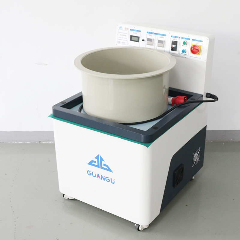 磁力醫(yī)療器械去毛刺機(jī)(圖1)